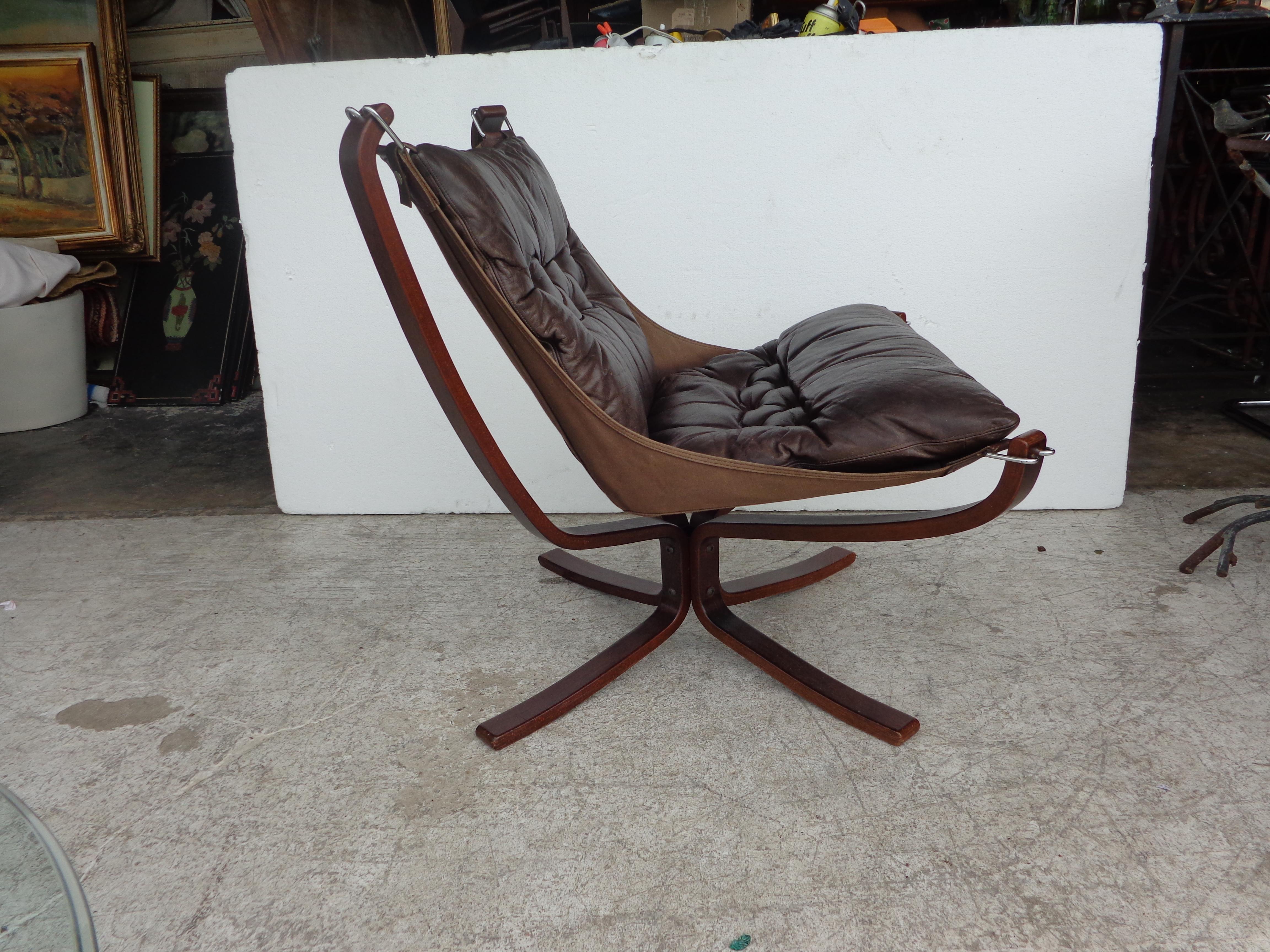 Mid-Century Modern Sigurd Ressell Falcon Leather Lounge Chair