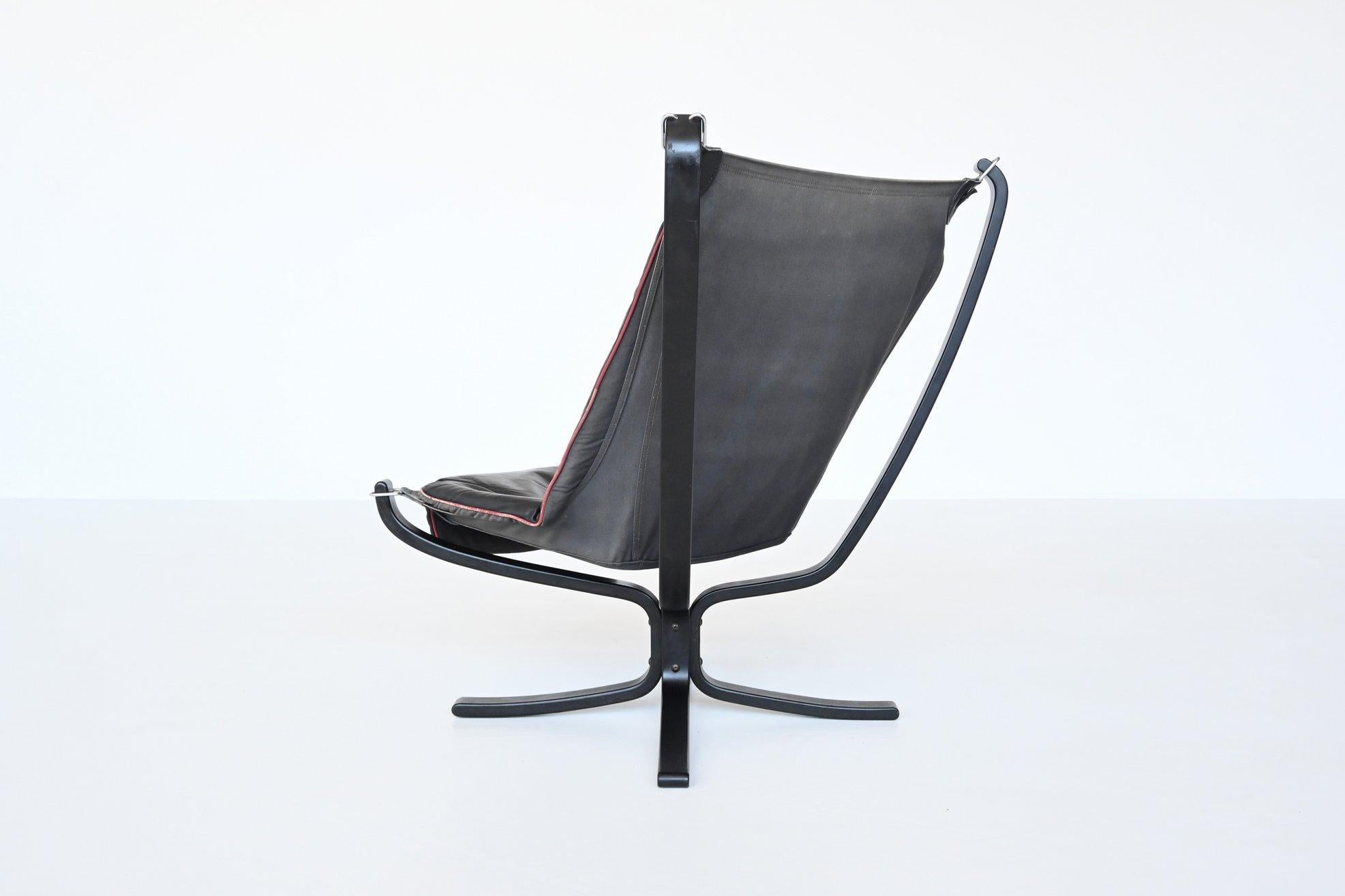 Late 20th Century Sigurd Ressell Falcon Lounge Chair Black Leather Vatne Mobler Norway 1970