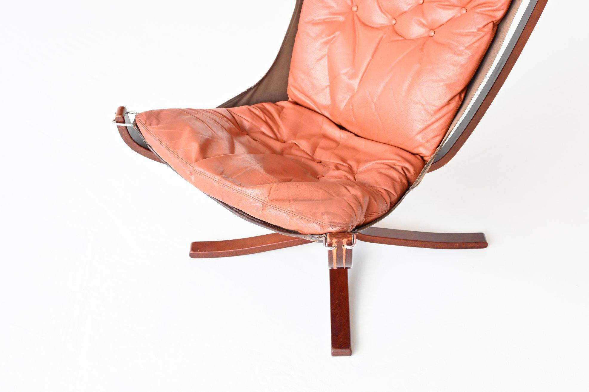 Leather Sigurd Ressell Falcon Lounge Chair Camel Brown Vatne Mobler Norway, 1970