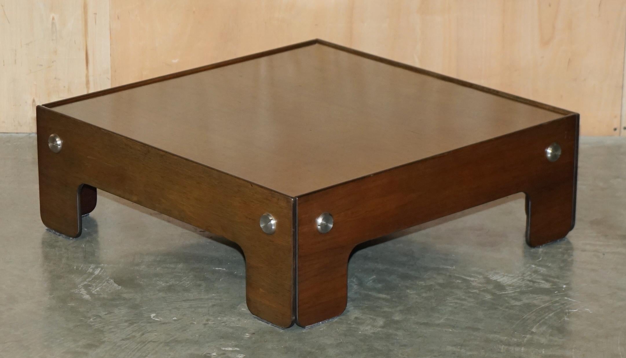Leather SIGURD RESSELL FOR VATNE MOBLER HARDWOOD BROWN LEATHER SOFA ARMCHAiR TABLE SUITE For Sale