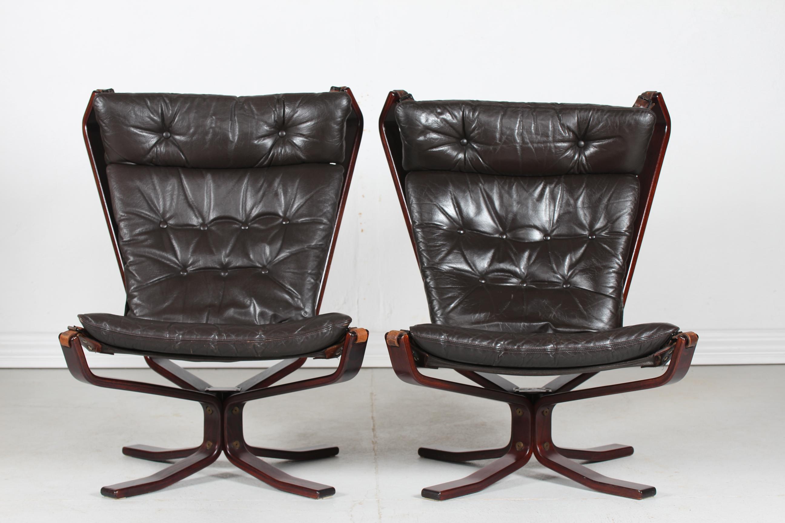 Late 20th Century Sigurd Ressell Two Falcon Chairs with Leather Cushions by Vatne Møbler Norway