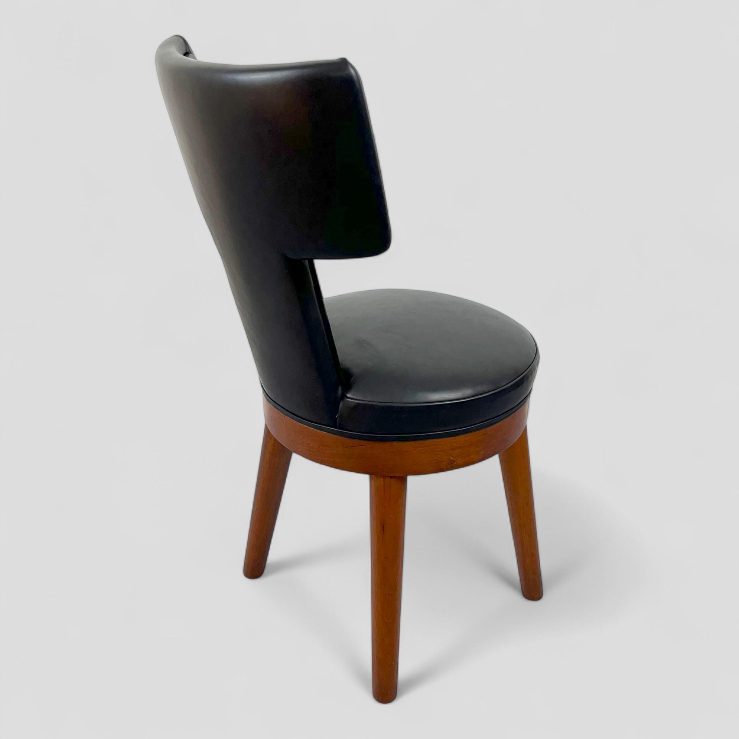 Sigvard Bernadotte 1930er Jahre Waschtischstuhl mit T-Lehne in Mahagoni und schwarzem Leder (Art déco) im Angebot
