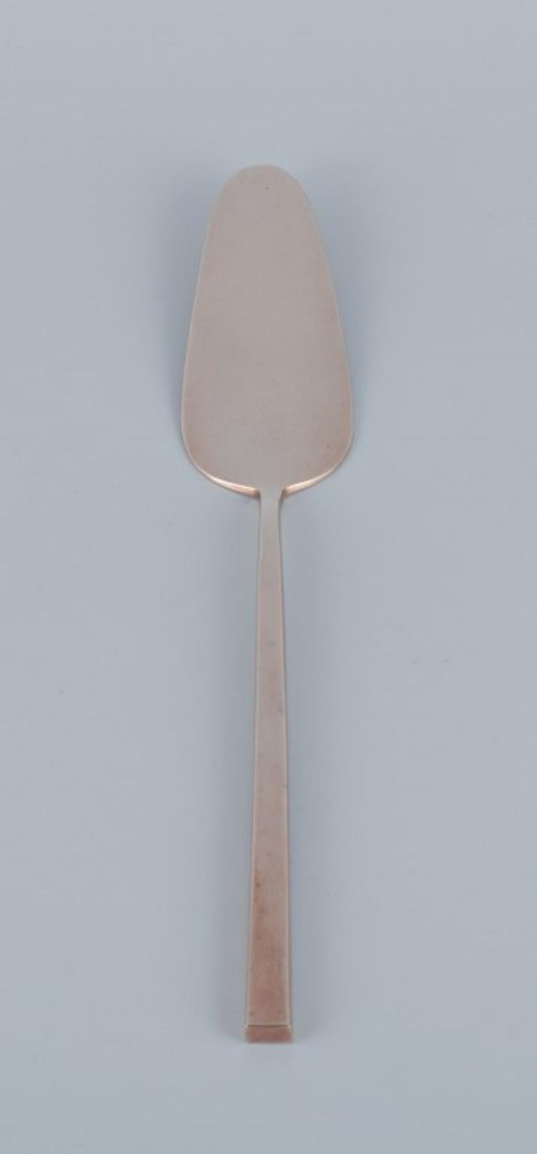 Scandinavian Modern Sigvard Bernadotte 'Scanline' cutlery set in brass. Complete lunch service. For Sale