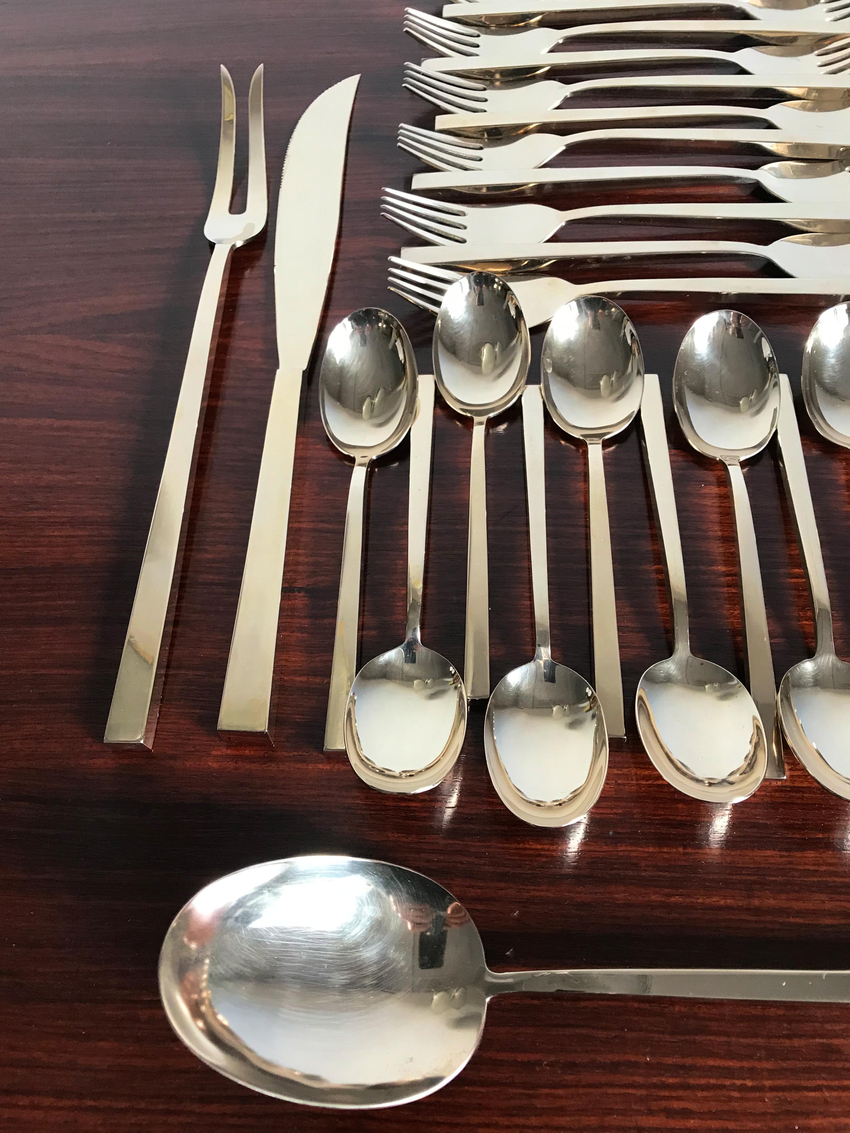 Sigvard Bernadotte Scanline Midcentury Brass Cutlery Tableware, 1950s In Excellent Condition In Reggio Emilia, IT