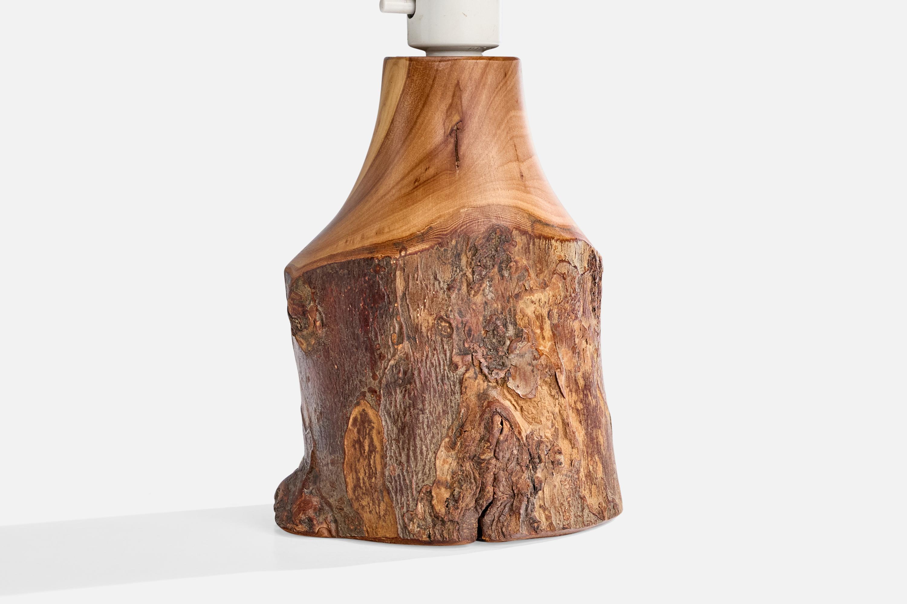 Sigvard Nilsson, Table Lamp, Cottonwood, Sweden, 1970s In Good Condition For Sale In High Point, NC