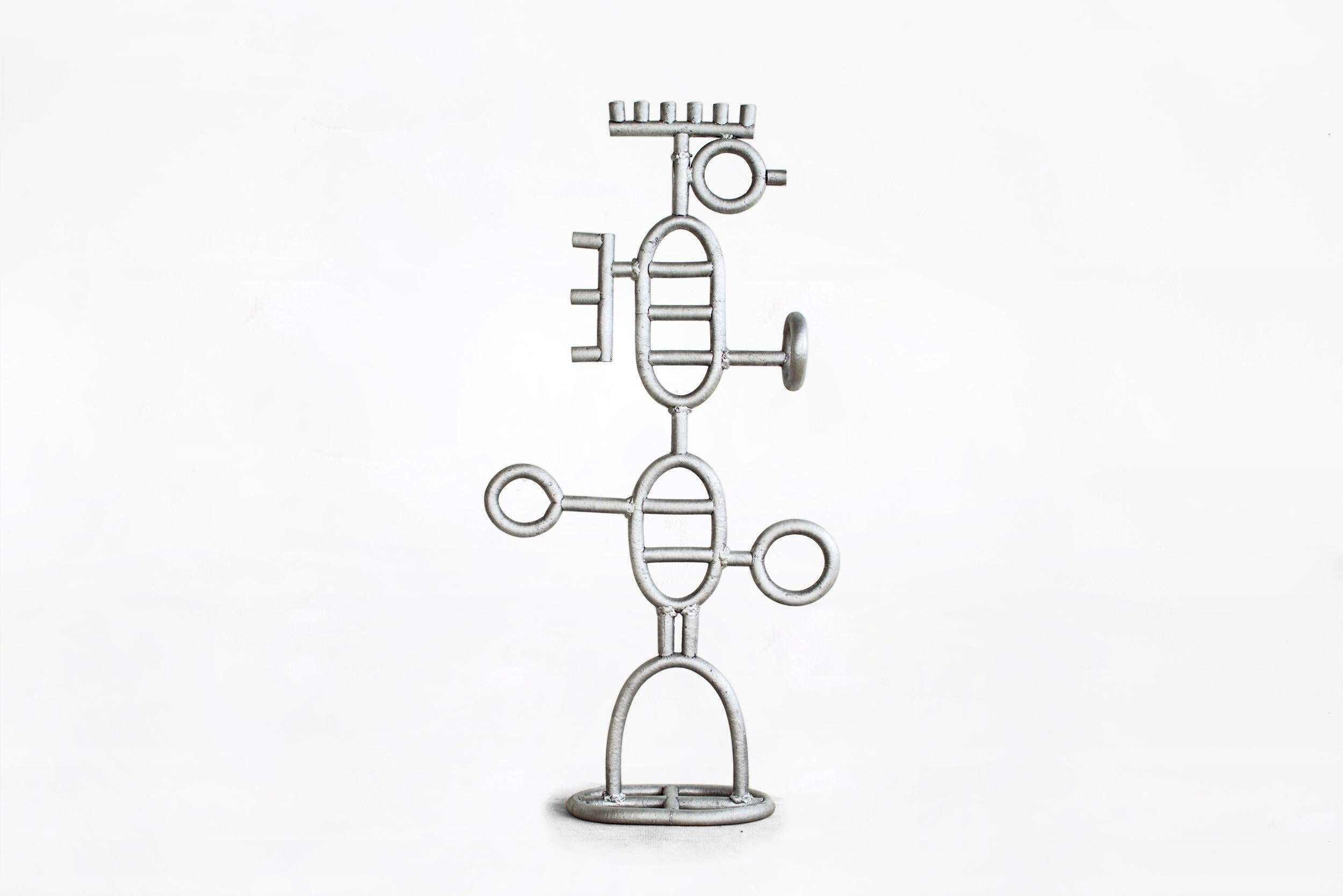 Sigve Knutson
Casted aluminium hanger
Manufactured by Sigve Knutson
Oslo, Norway, 2018
Casted aluminum
Produced for Side Gallery, Barcelona 

Measurements
70 cm x 20 cm x 137 H cm
27.55 in x 7.87 in x 53.93 H in

Edition
Unique