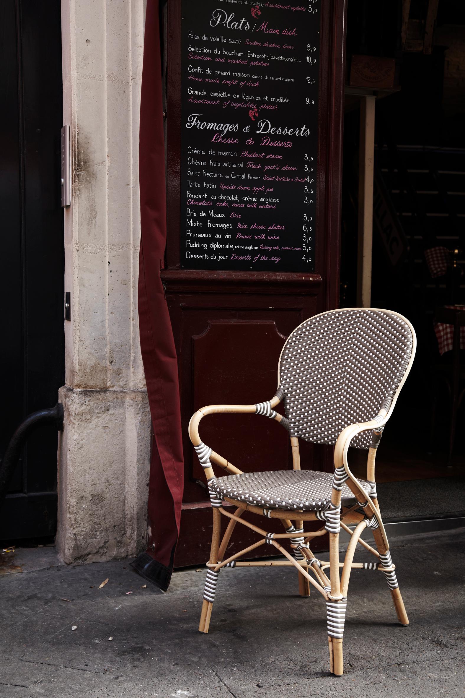 Affäire is designed for the upper end cafés, brasseries and restaurants in historical European cities and capitals all-over the world. An elegant choice for Rivieras and sidewalk cafés, our handcrafted Affäire café chairs, stools and tables bring