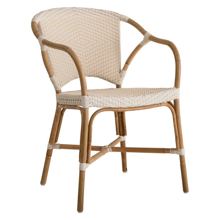 Sika Design Valerie geflochtener Rattan-Bistrostuhl in Elfenbein im Angebot  bei 1stDibs