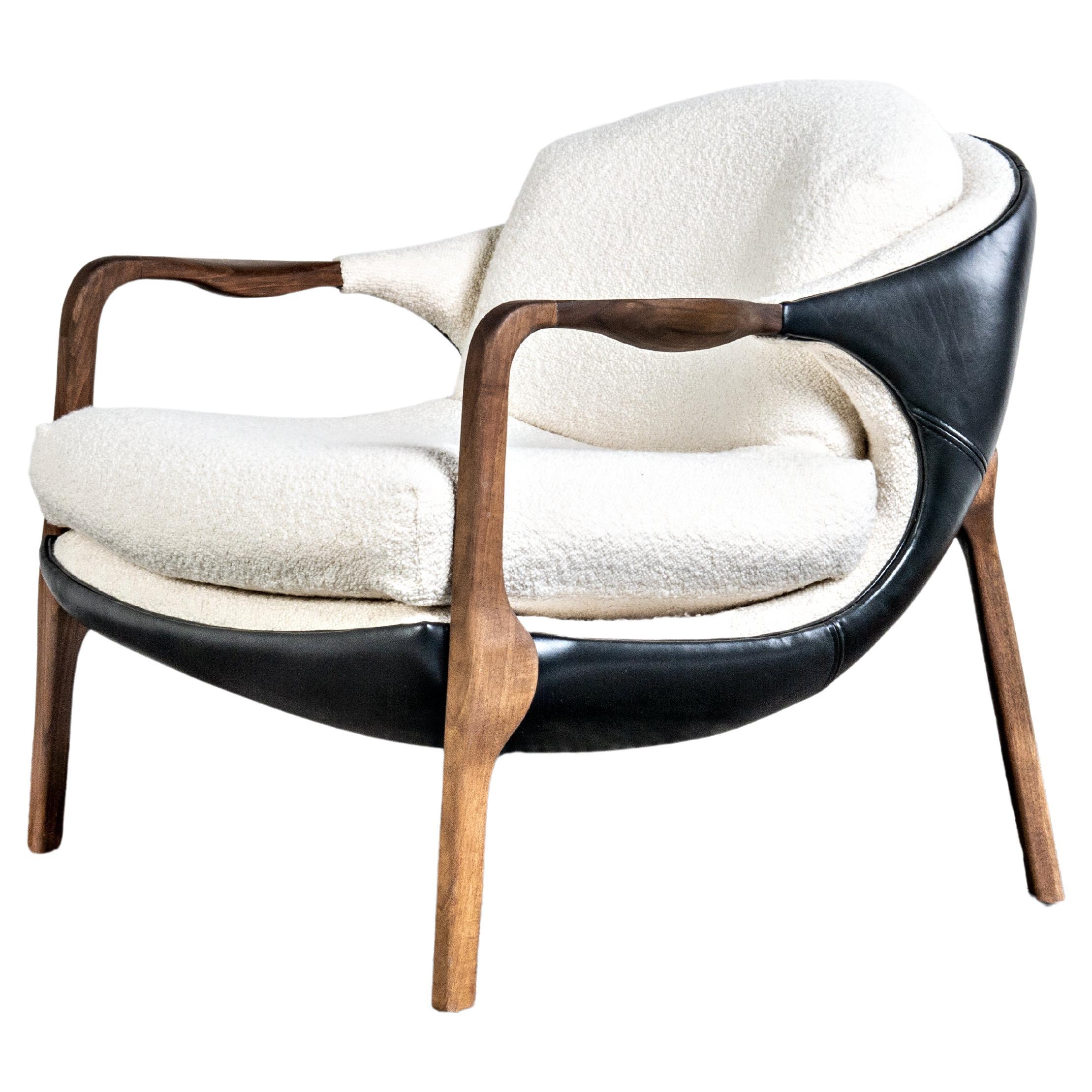 Sila Armchair