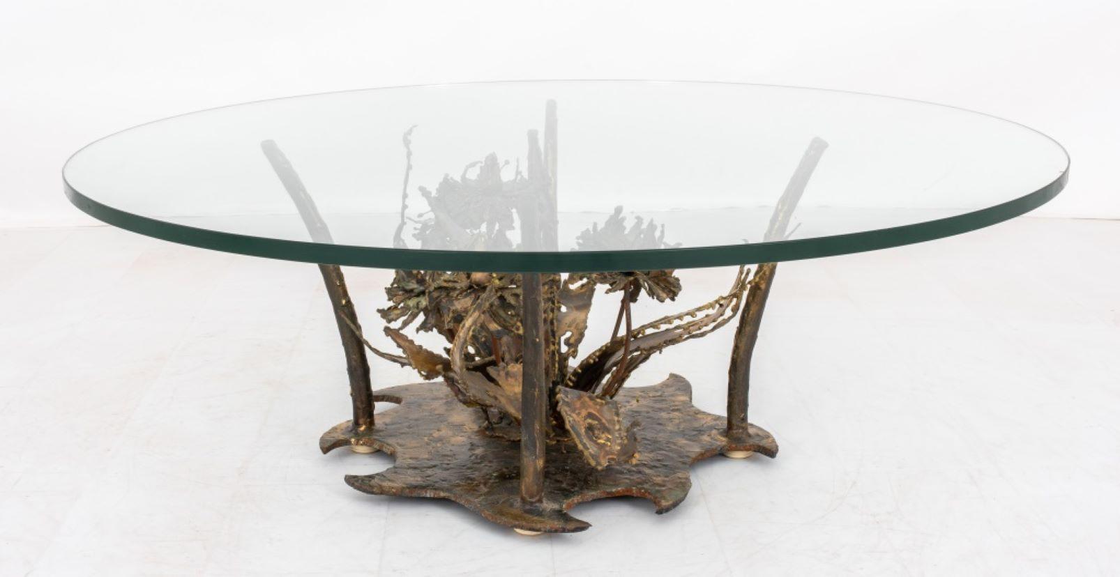 Silas Seandel, niedriger Tisch aus Bronze und Glas, 1970er-Jahre im Angebot 3