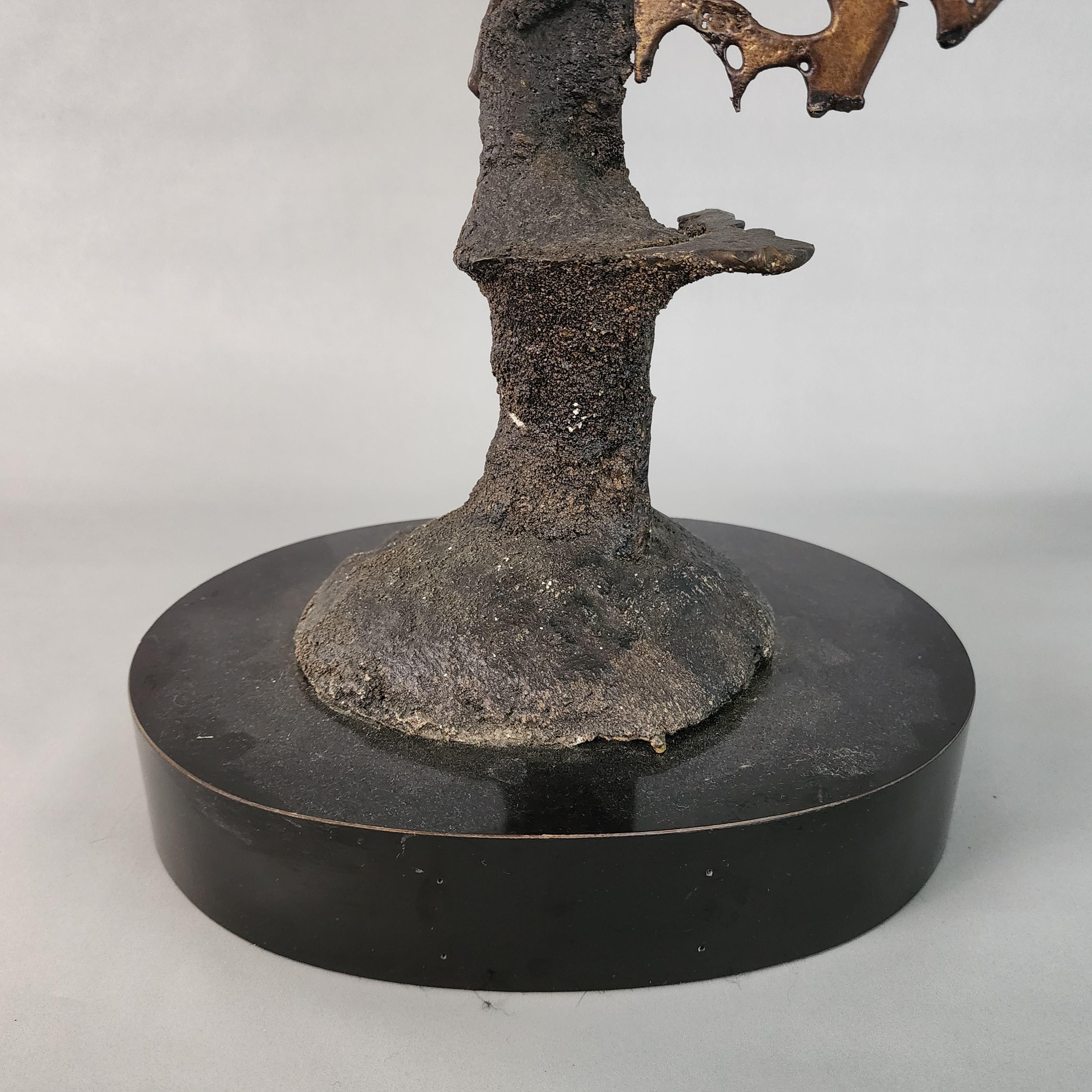 Offre una delle nostre recenti acquisizioni di opere d'arte di Palm Beach Estate di una
Silas Seandel Scultura in bronzo Brutalista Firmata

Misure approssimative in pollici
Altezza 15 1/2
