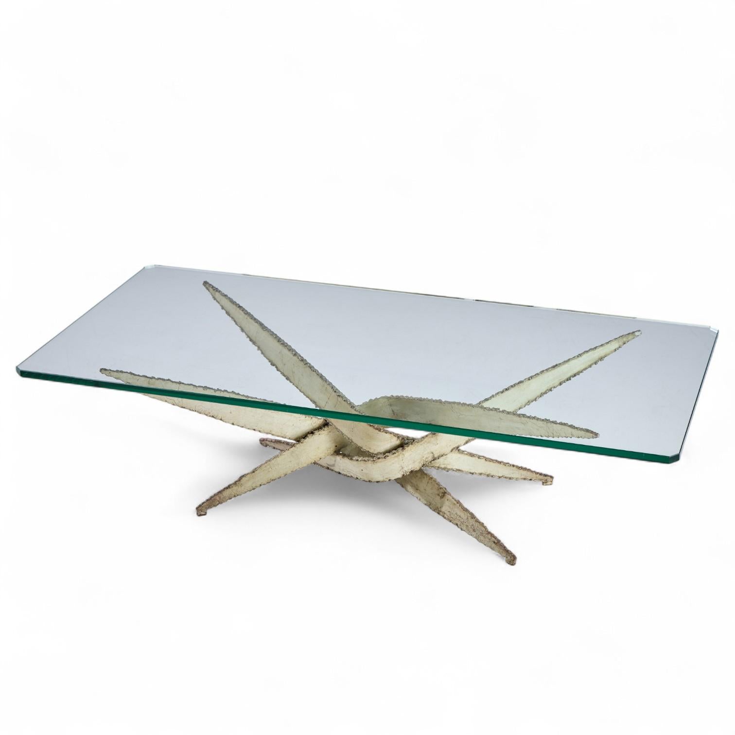 Table basse brutaliste du milieu du siècle de Silas Seandel en vente 2