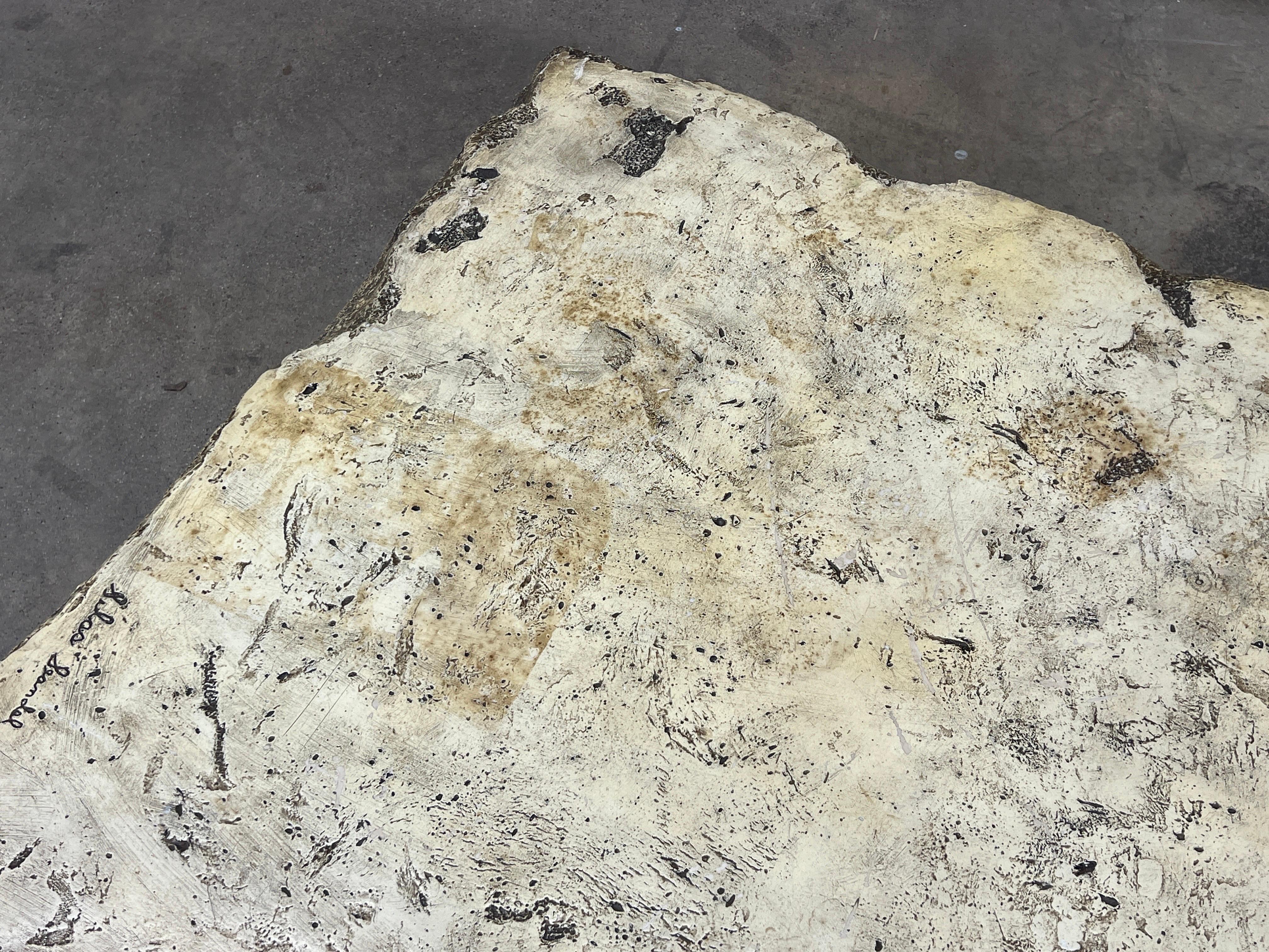 Table basse en fausse pierre Silas Seandel en vente 5