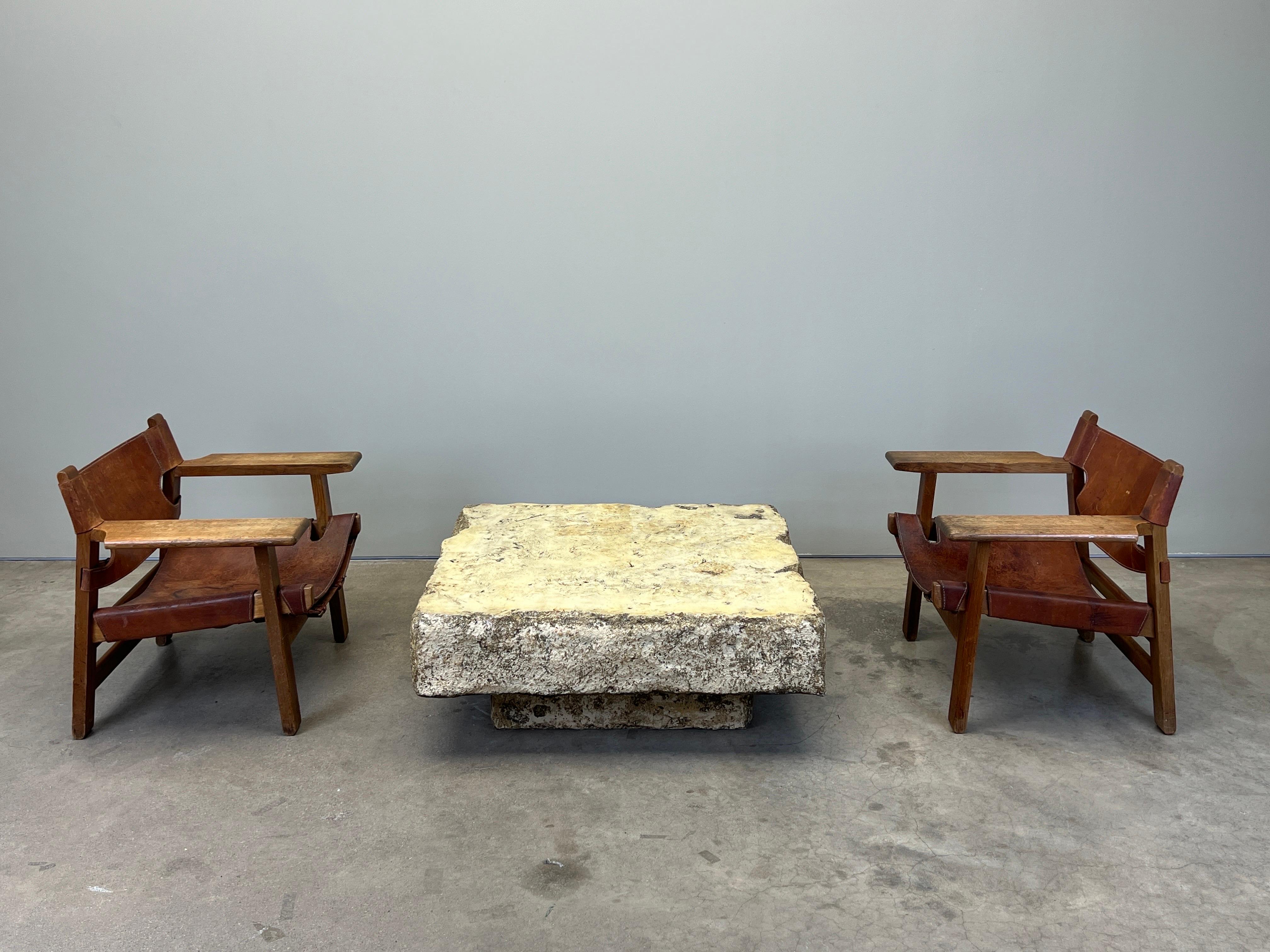Table basse en fausse pierre Silas Seandel en vente 7