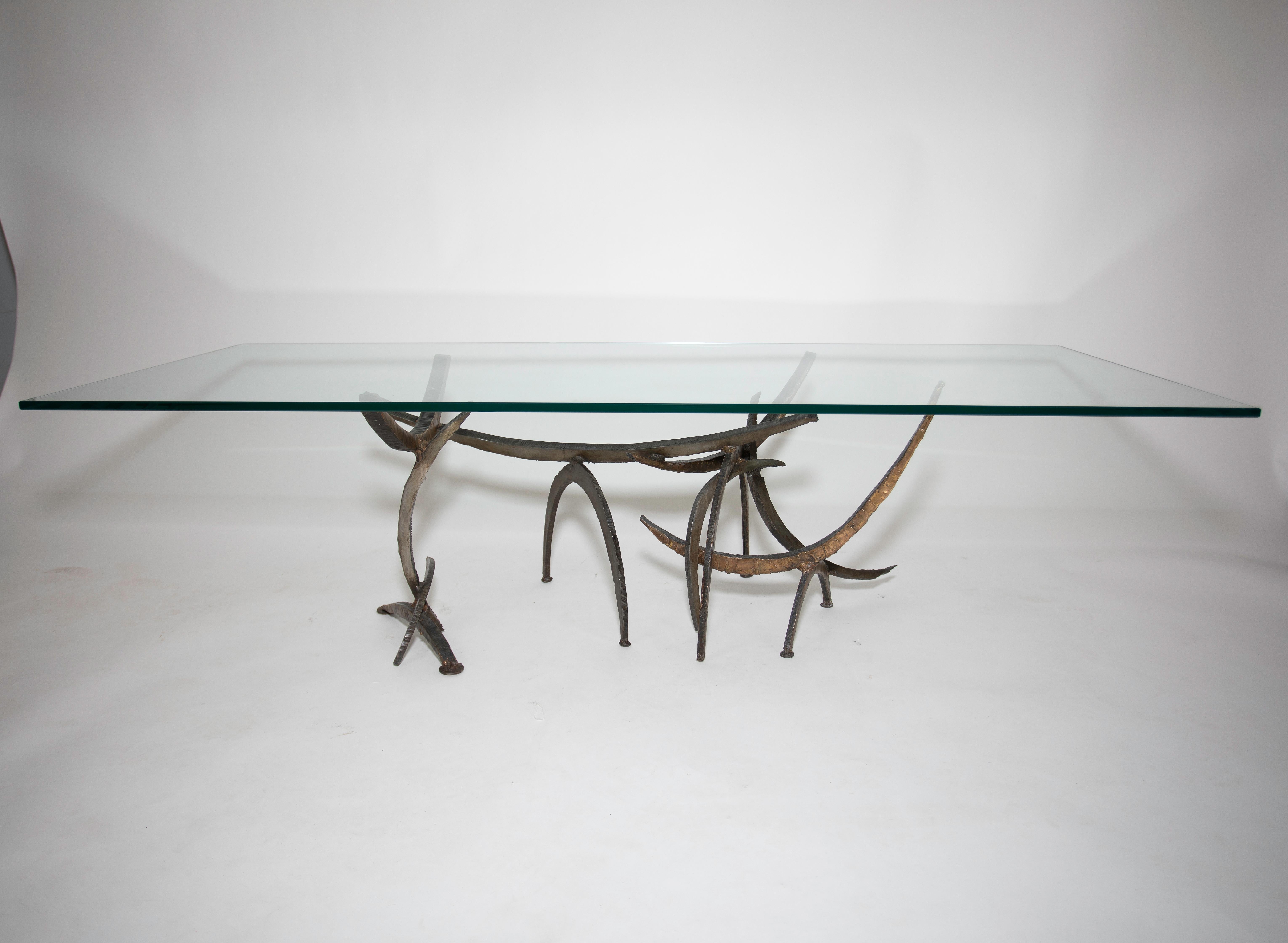 Silas Seandel Ortago coffee table
Steel and Bronze
Replaced Glass Top.