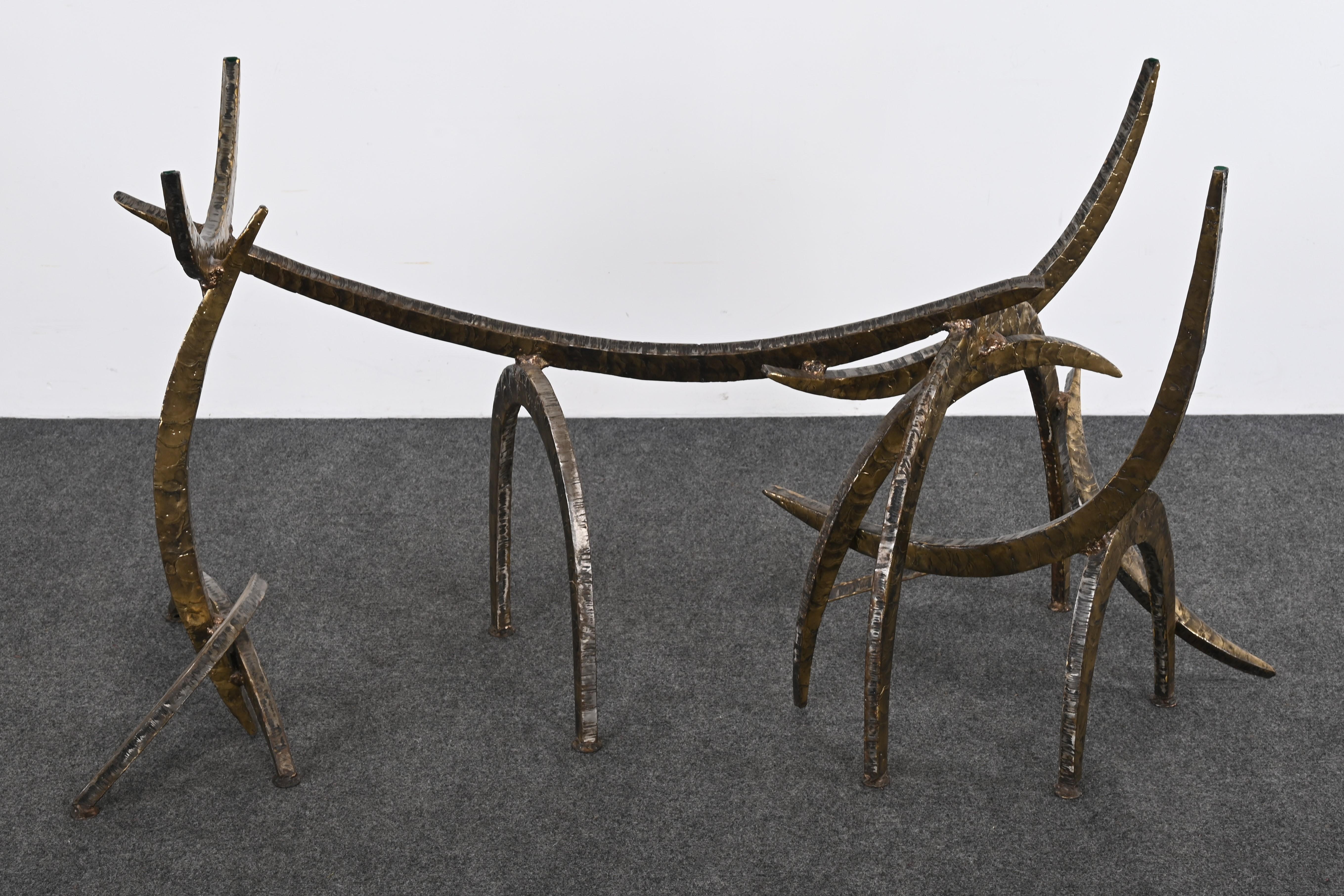 Table de salle à manger Ortago en bronze naturel et finition laiton, Silas Seandel, 1979 en vente 5