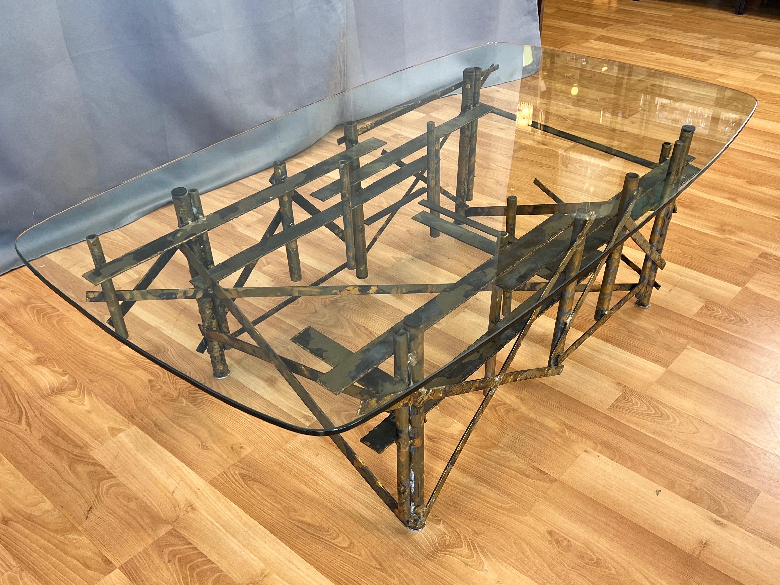 Silas Seandel-Style Brutalist Coffee Table with Painted and Gilt Finish, 1970s For Sale 11