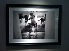 Caroline im Eingangsbereich, Villa Victoria, MONTE-CARLO, B&W-Fotografie