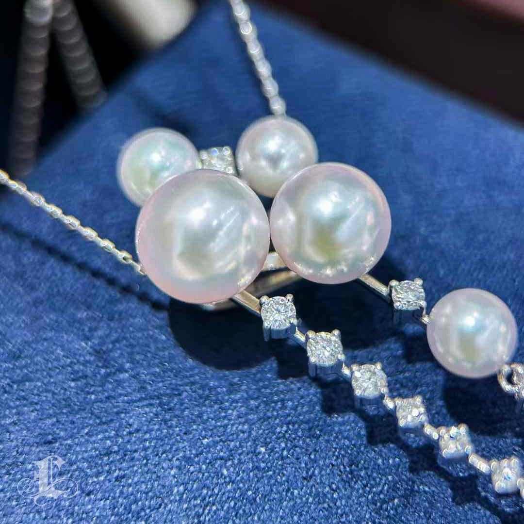 【Sculpted Geometry】Floating Pearl and Diamond Cascade Necklace en vente 1