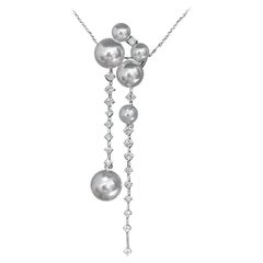 Silent Geometry - Collier de perles flottantes et de diamants en Cascade