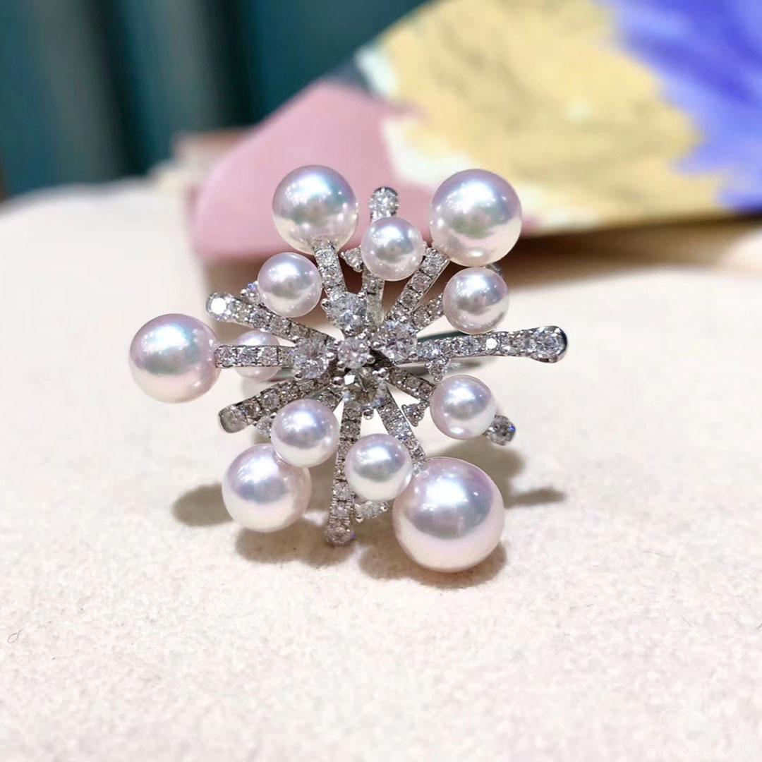 【Geometria Silenziosa】 Anello con perle Akoya e diamanti a forma di fuoco d'artificio in vendita 2