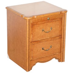Silent Night Bedside Table Cabinet with Butlers Serving Tray for Drinks & Snacks