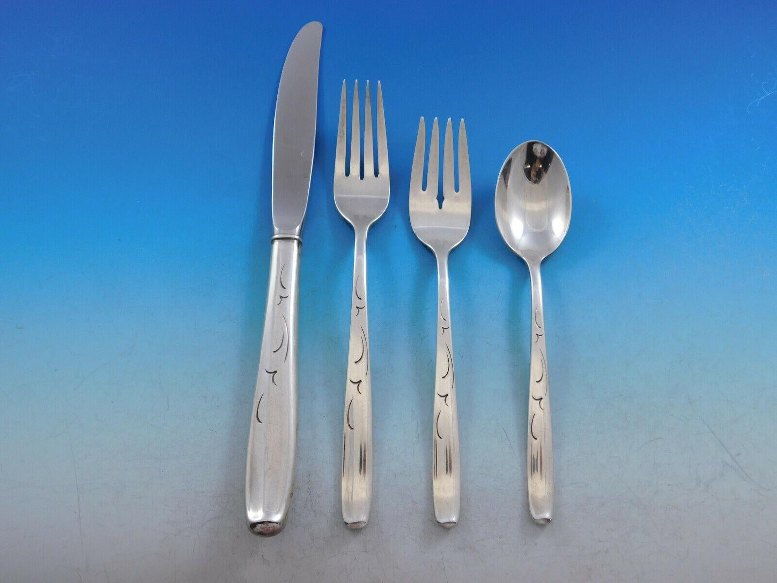 Silhouette by International Sterling Silver Flatware Set for 8 Service 40 Pcs In Excellent Condition For Sale In Big Bend, WI
