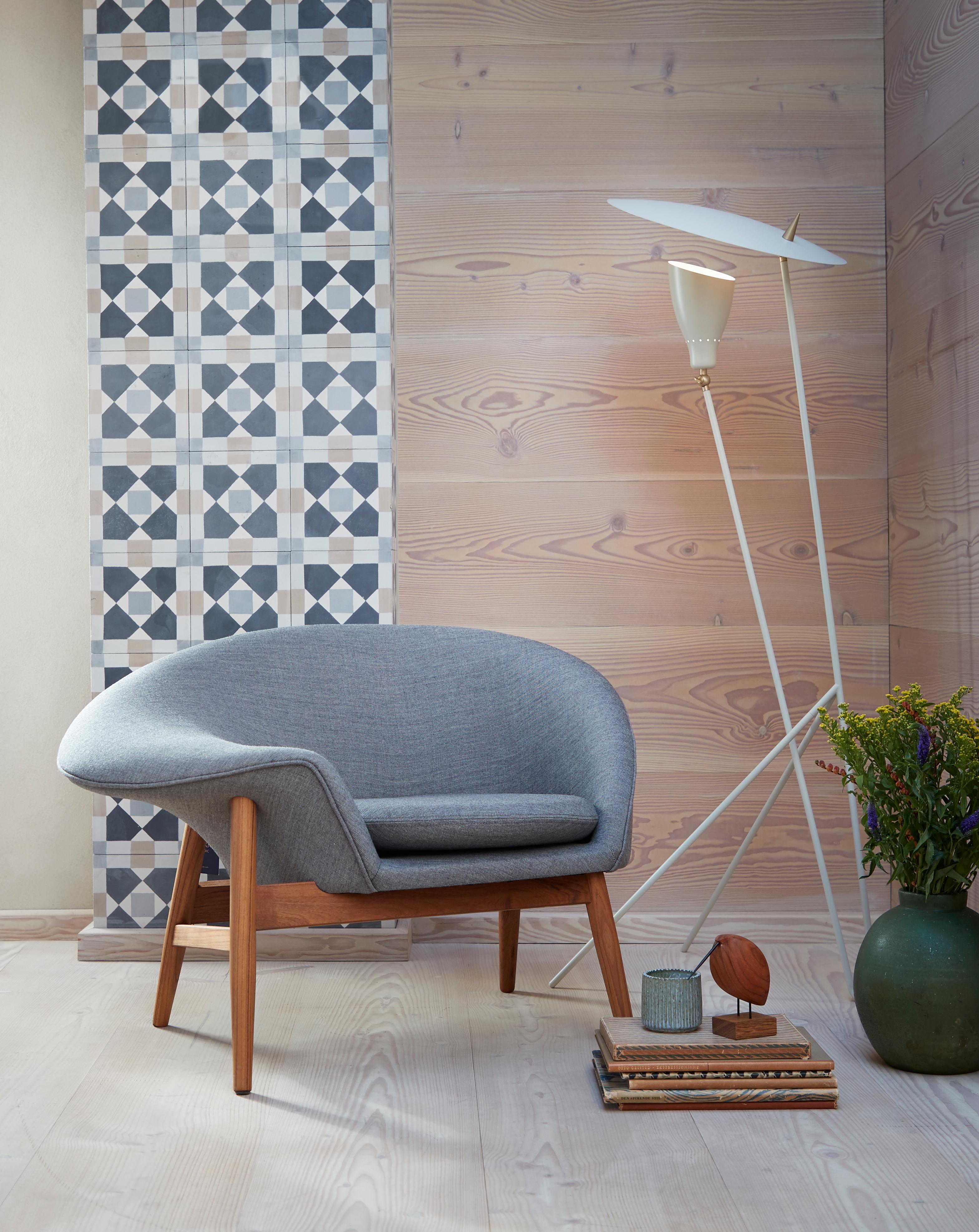 Silhouette Floor Lamp, by Svend Aage Holm-Sørensen from Warm Nordic For Sale 2