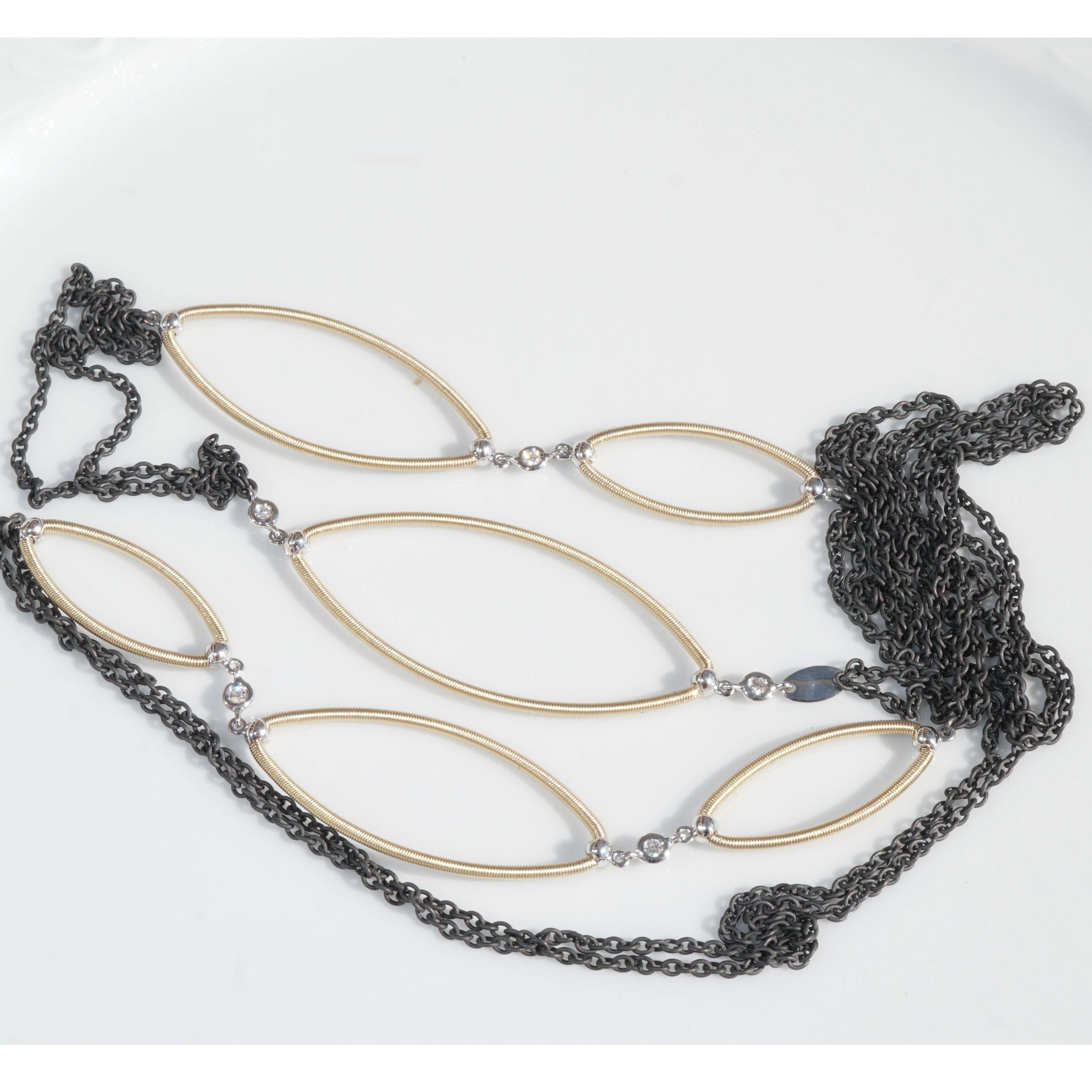 Silhouette Efeu Brilliant Halskette Gold Eisen Wire Wrapping Deutsch Präzision im Angebot 7