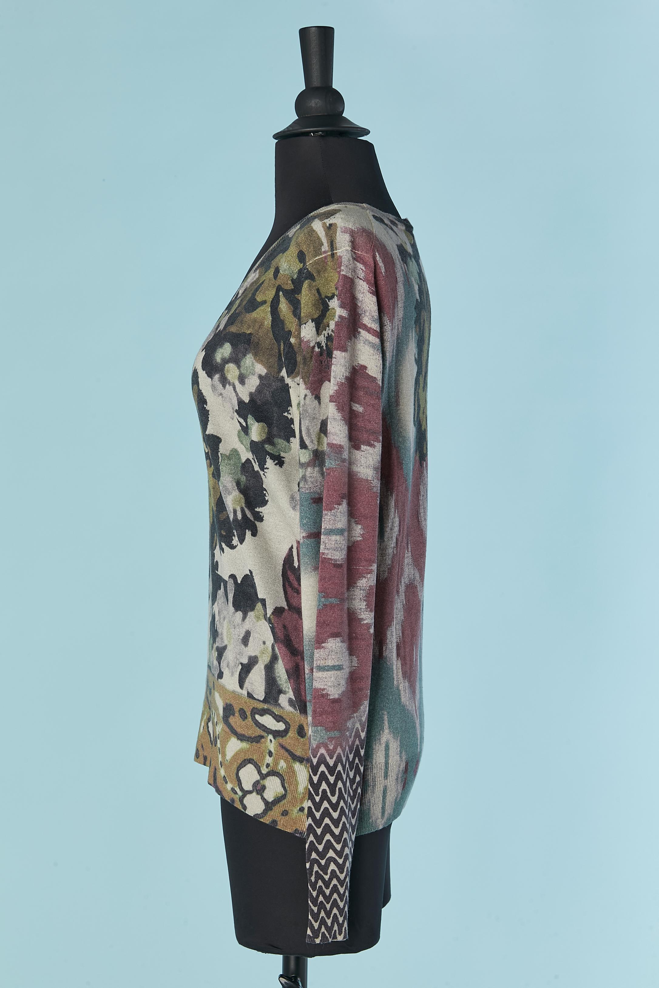 Jersey de seda y cachemira con estampado de flores ETRO en Excelente estado para la venta en Saint-Ouen-Sur-Seine, FR