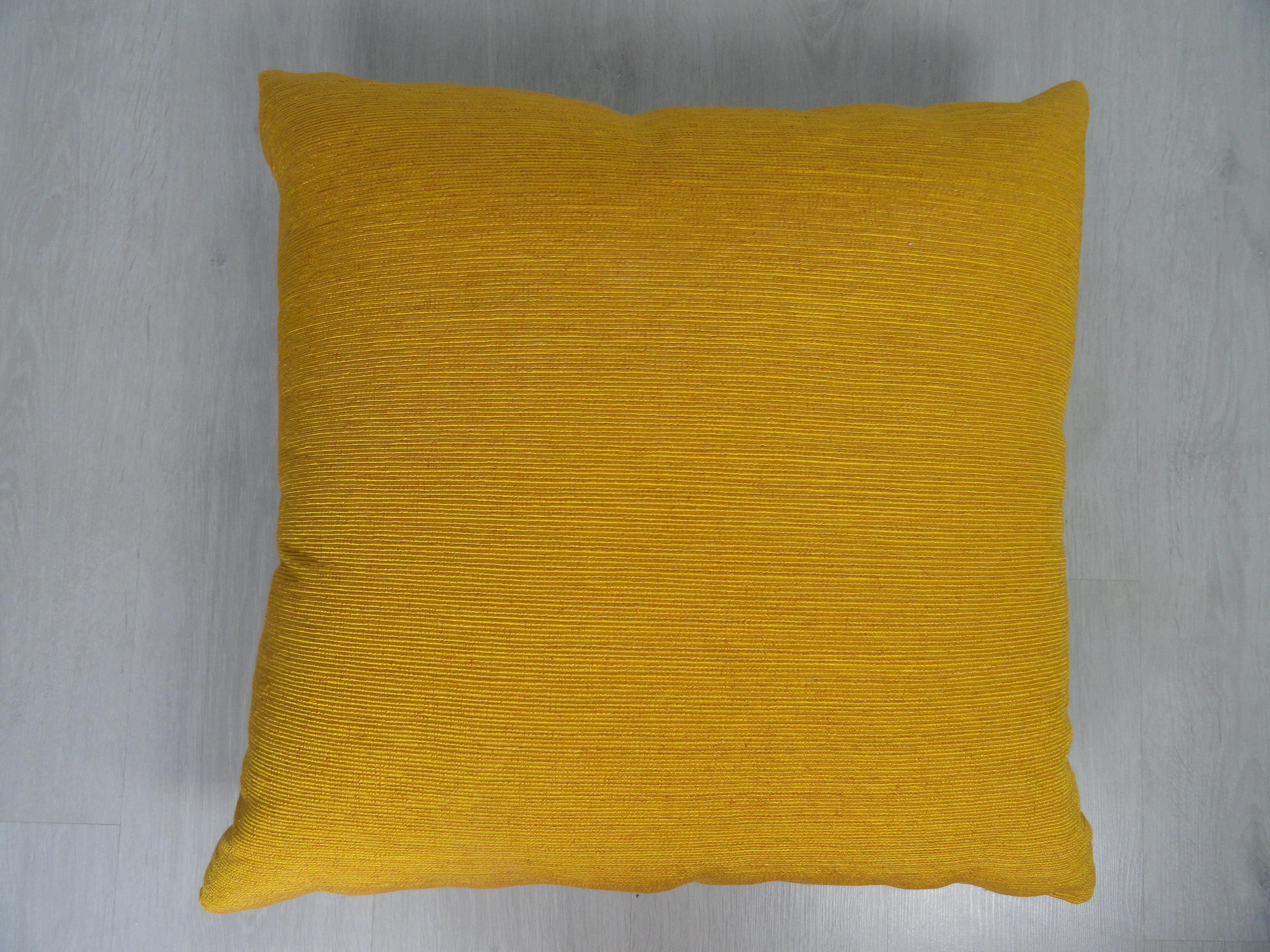 Silk and Down Decorative Pillow In Excellent Condition For Sale In West Palm Beach, FL