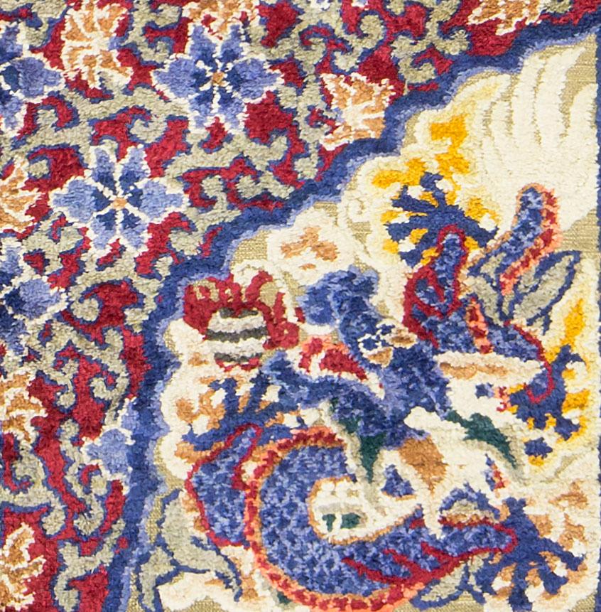 Woven Silk and Metallic Thread Chinese Carpet For Sale