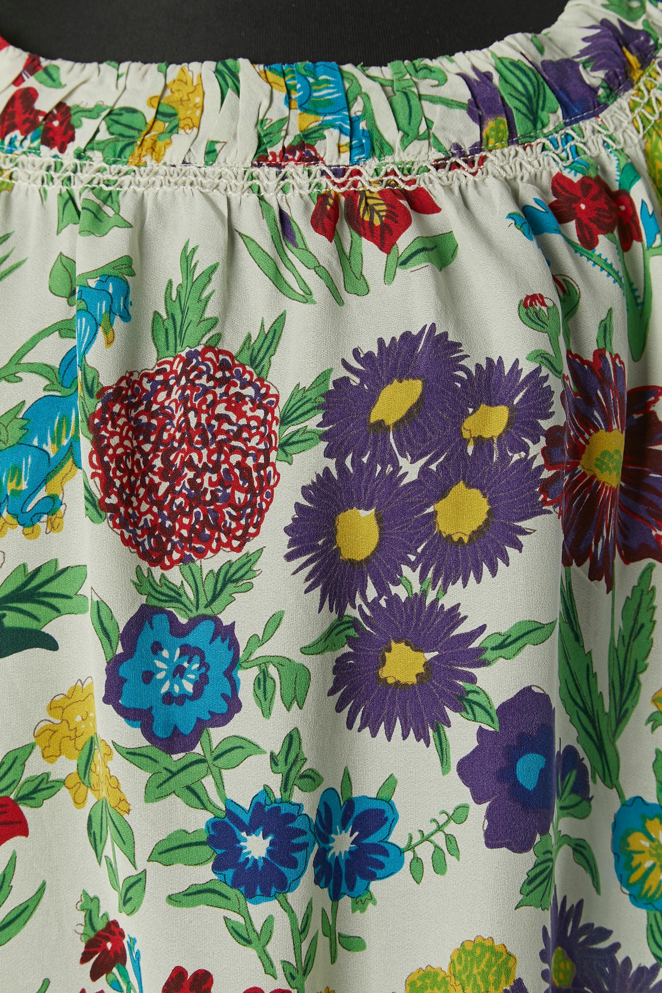Black Silk and rayon blouse with flower print SEE by Chloé For Sale