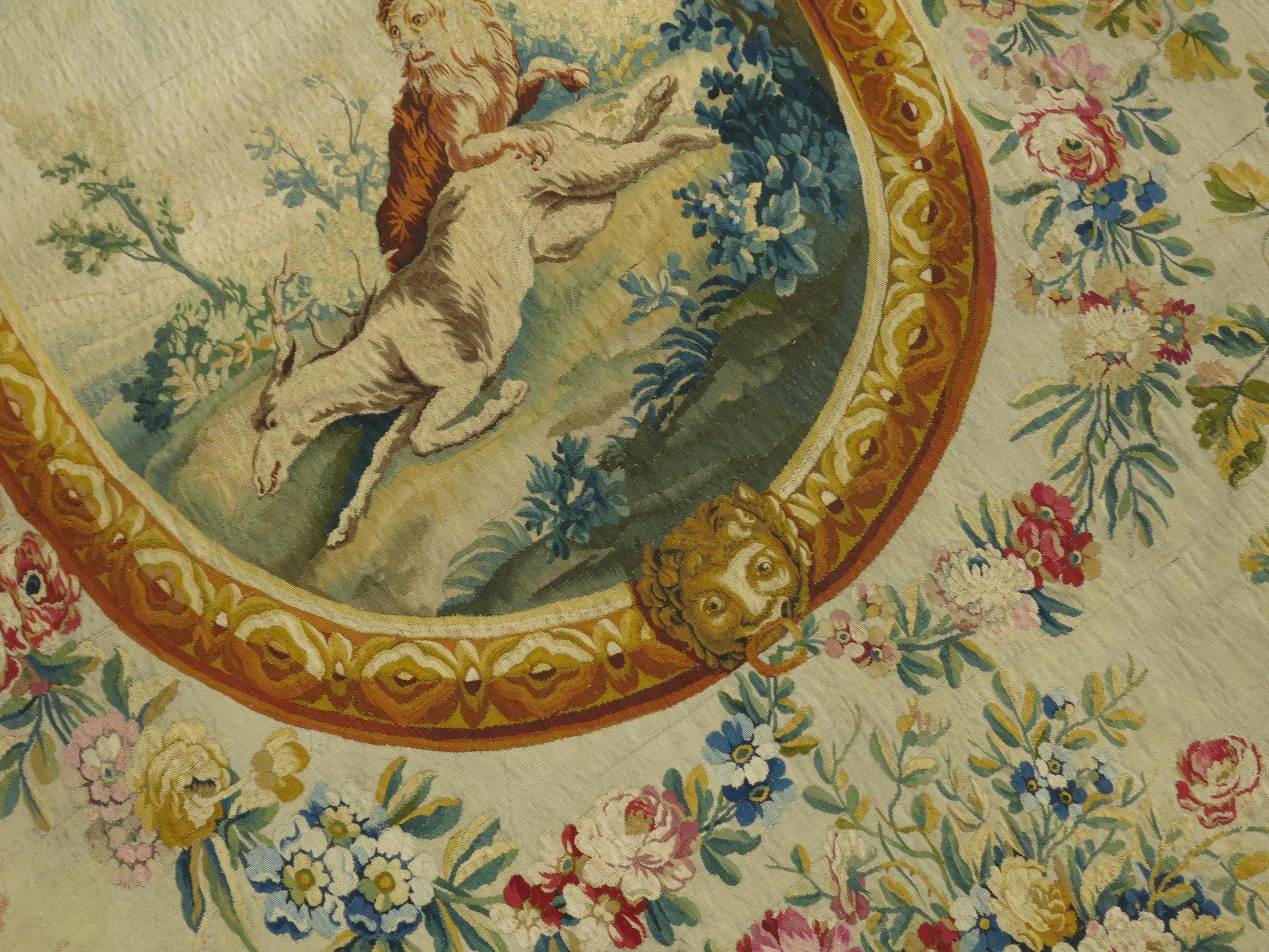Französische Aubusson-Wandteppichplatte aus Seide und Wolle aus Frankreich aus dem 18. Jahrhundert im Angebot 5