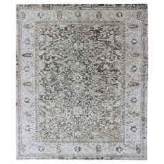 Tapis de conception classique en soie et en laine aux couleurs contemporaines et à l'aspect moderne