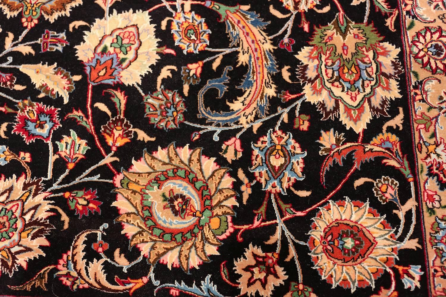 Vintage Khorassan Perserteppich aus Seide und Wolle. Größe: 3,44 m x 5,06 m (Handgeknüpft) im Angebot