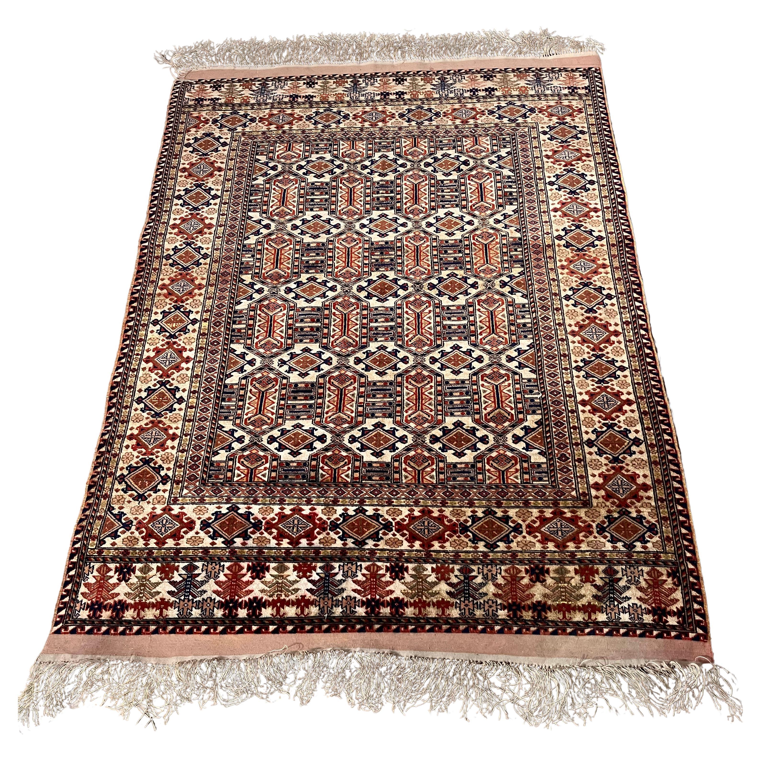 Silk and wool Persian Carpet