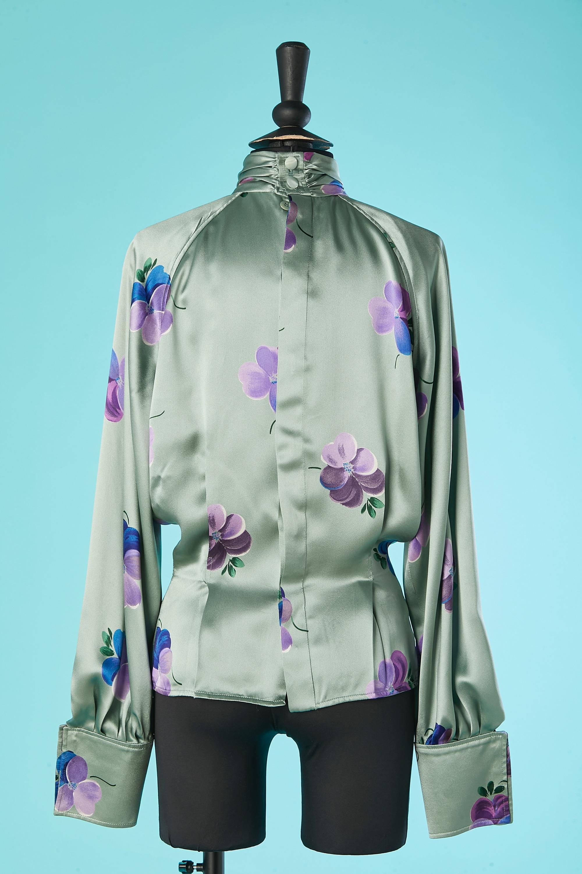 Silk blouse with flower print Ungaro Parallèle  For Sale 2