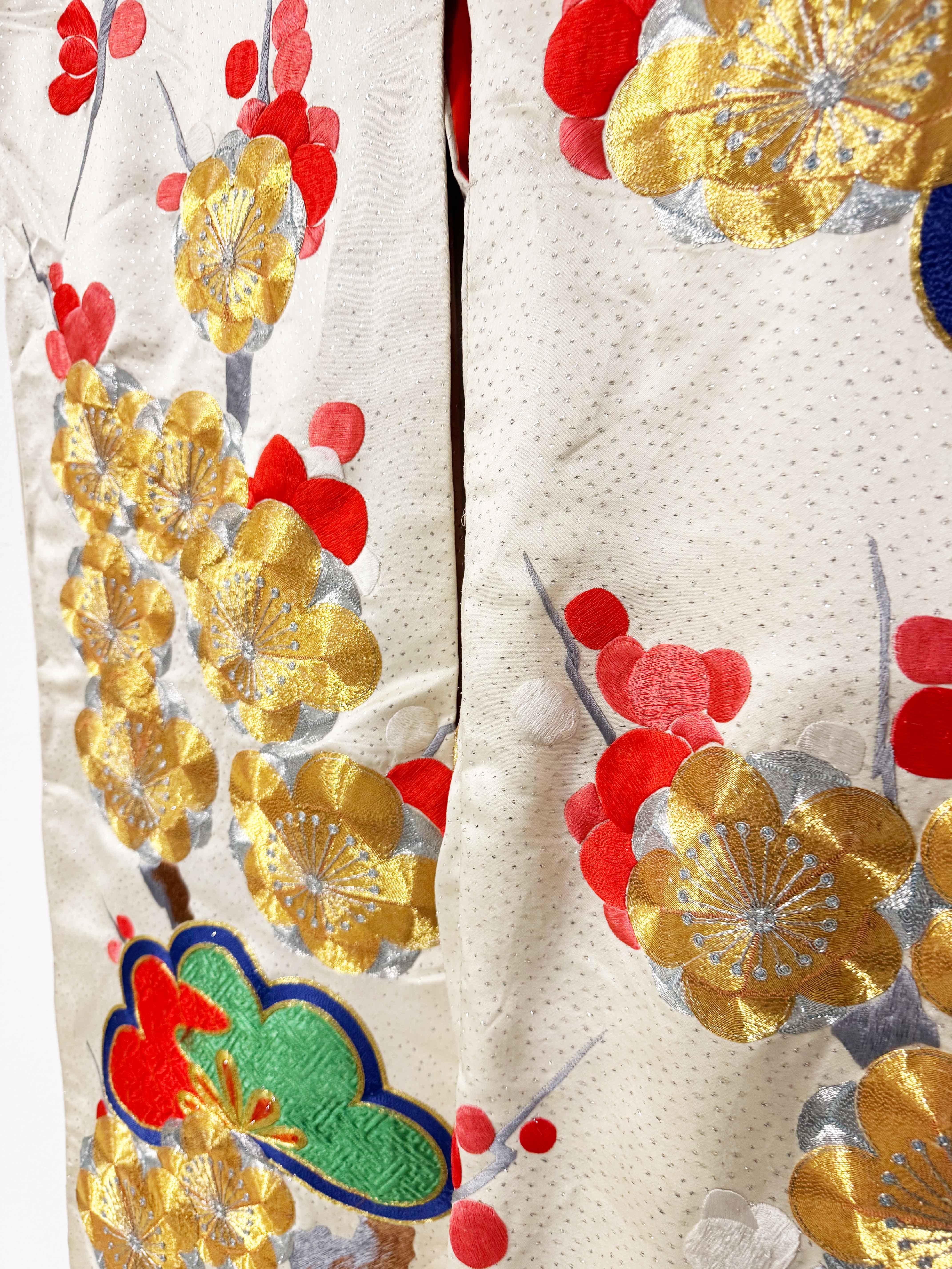 Abito da cerimonia Kimono giapponese in broccato di seta in vendita 8
