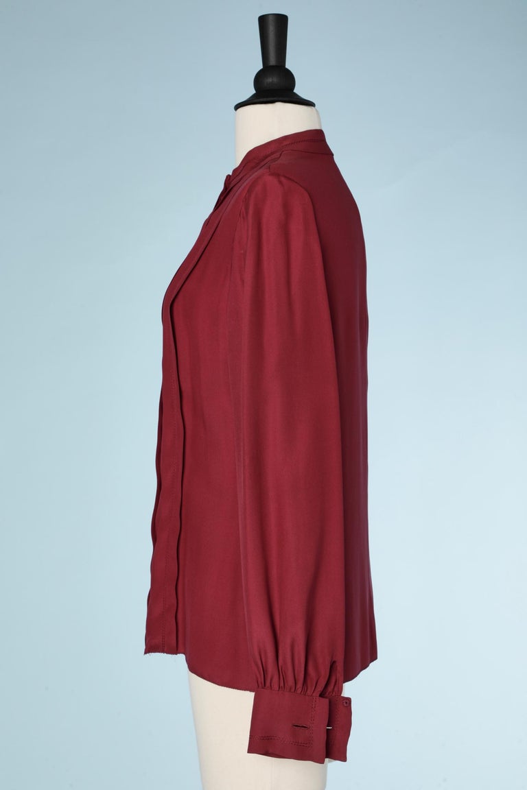 Silk burgundy shirt Chanel Haute-Couture  In Excellent Condition For Sale In Saint-Ouen-Sur-Seine, FR