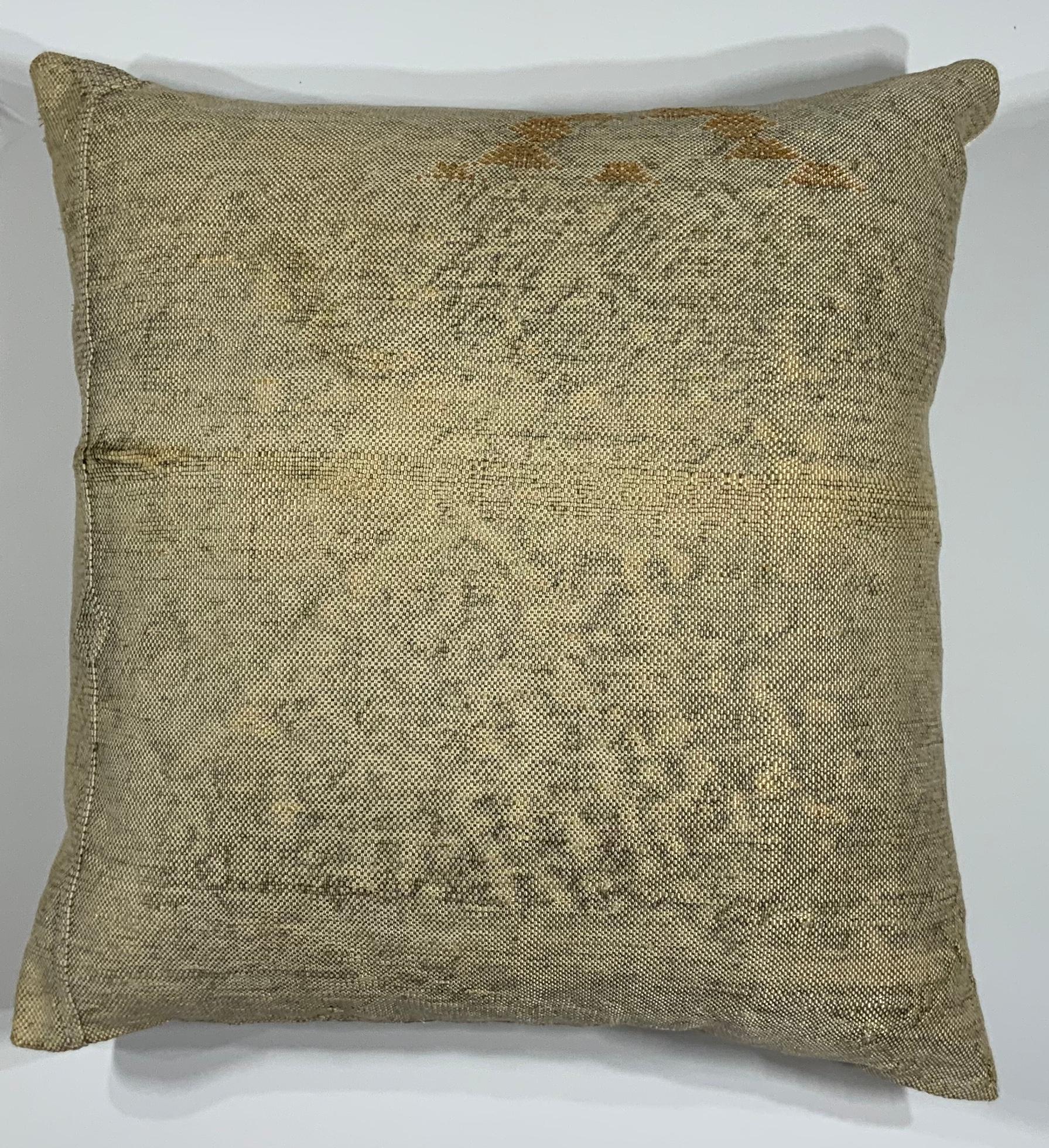 Silk Cactus Pillow 2