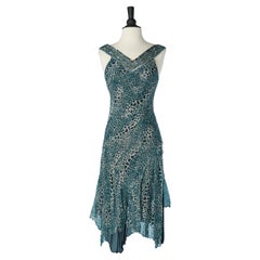 Seidenes Chiffon-Cocktailkleid mit Leopardenmuster und perlenbesetztem Ausschnitt Dextée