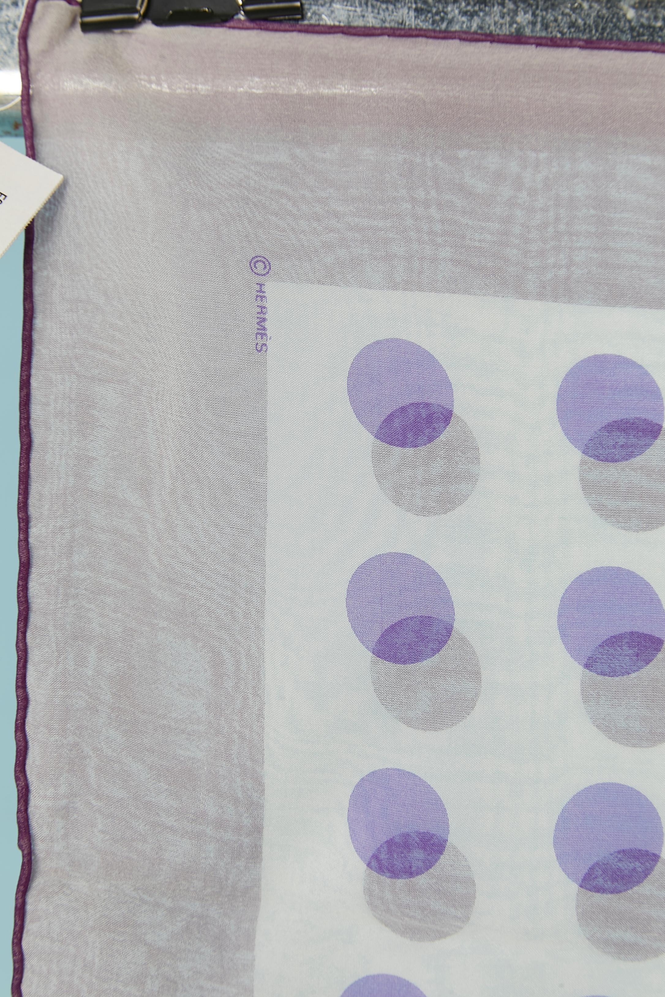 Sciarpa Carré piccola in chiffon di seta a doppio strato con stampa Dot Dot Hermès NUOVO In condizioni Nuovo in vendita a Saint-Ouen-Sur-Seine, FR