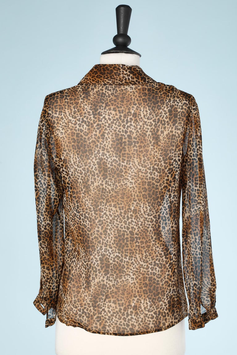 Silk chiffon leopard print with attached scarf Emanuel Ungaro Parallèle  In Excellent Condition For Sale In Saint-Ouen-Sur-Seine, FR