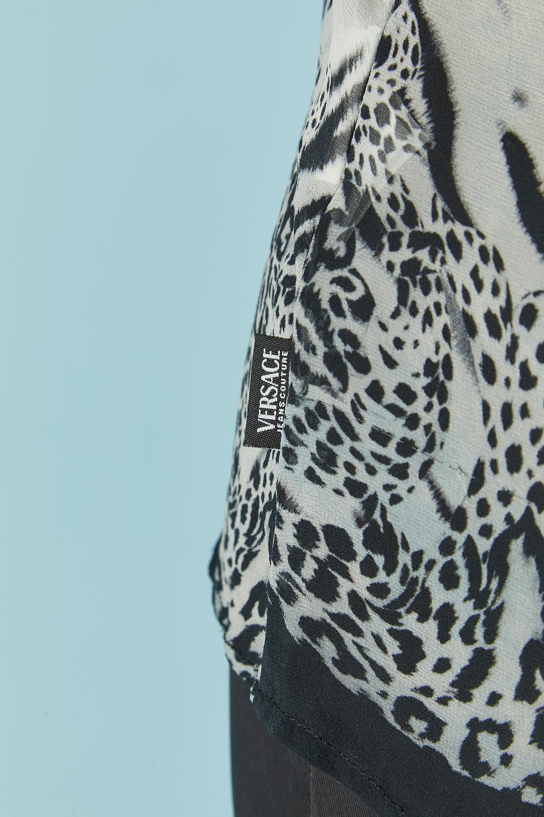 Camicia in chiffon di seta con stampa zebrata VERSACE JEANS COUTURE in vendita 3