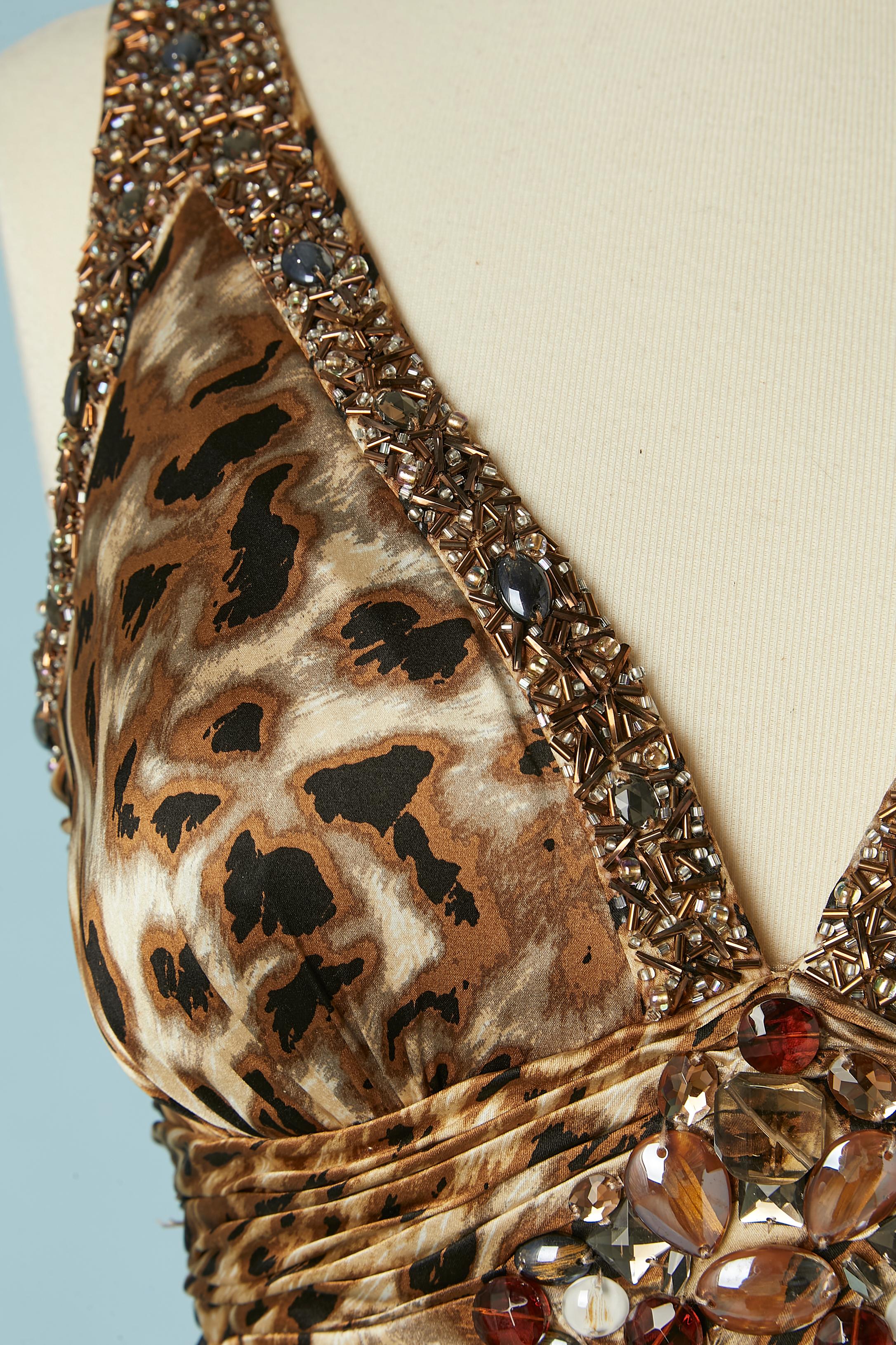 Marron Lorena Sarbu, robe de cocktail en soie avec imprimé léopard et perles, neuve avec étiquette en vente