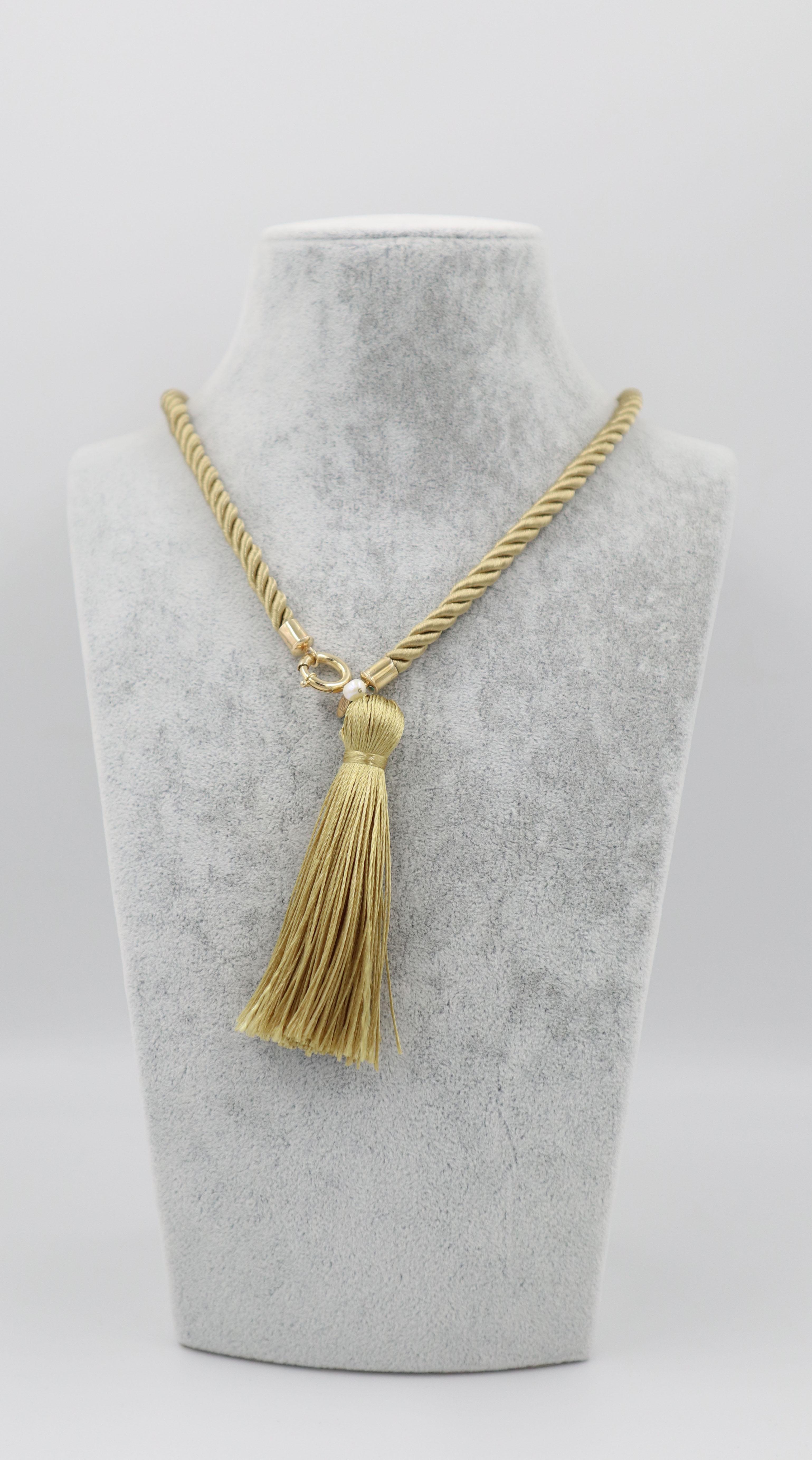 Silk Cord with 14k Gold Clasp In New Condition For Sale In ISTANBUL, TR