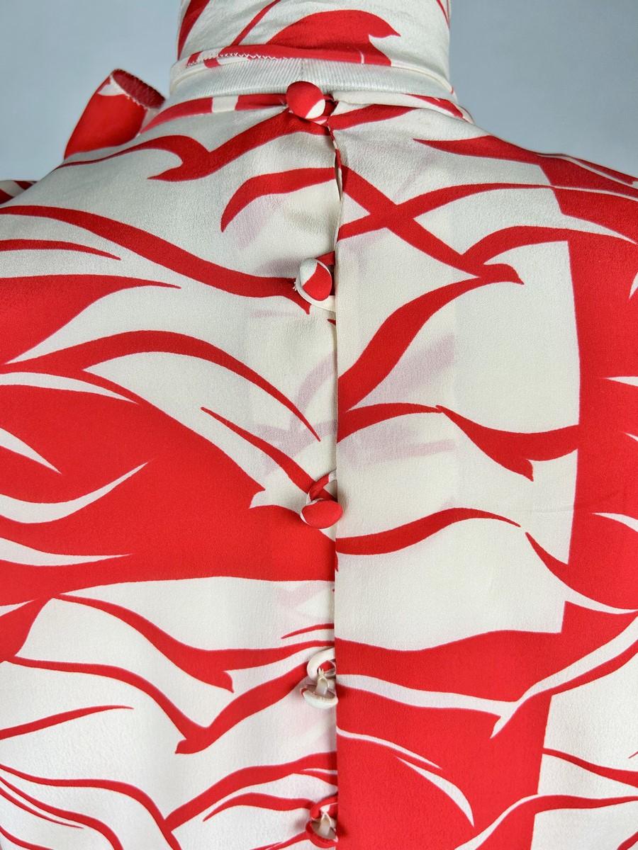 Seidenkrepp-Bluse und Rock aus Seidenkrepp - Frankreich um 1980 im Angebot 3