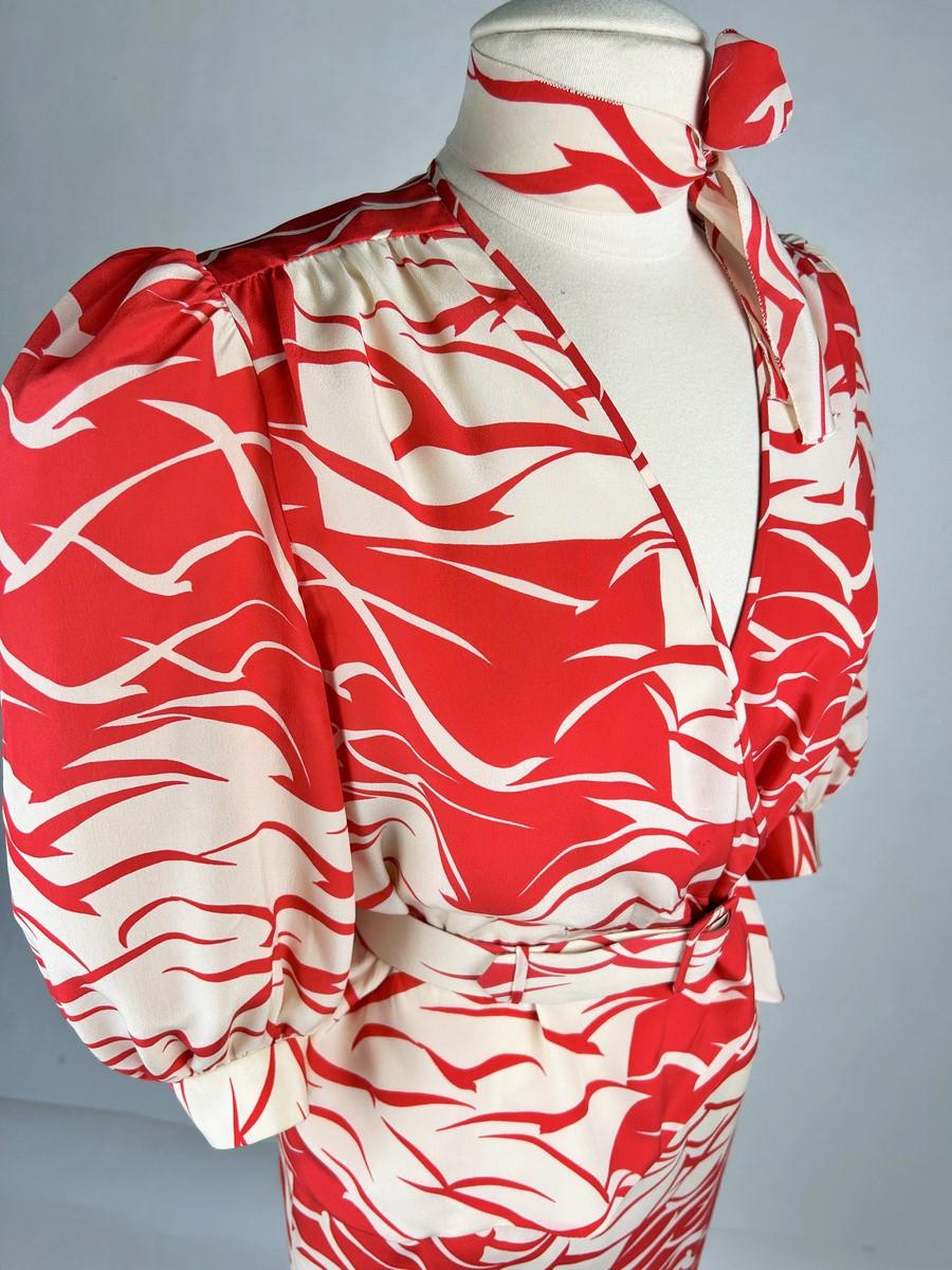 Seidenkrepp-Bluse und Rock aus Seidenkrepp - Frankreich um 1980 im Angebot 4