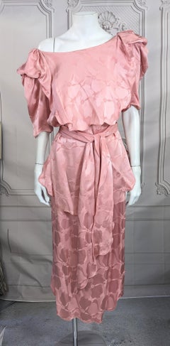 Ensemble aus Seidenkrepp und Jacquard